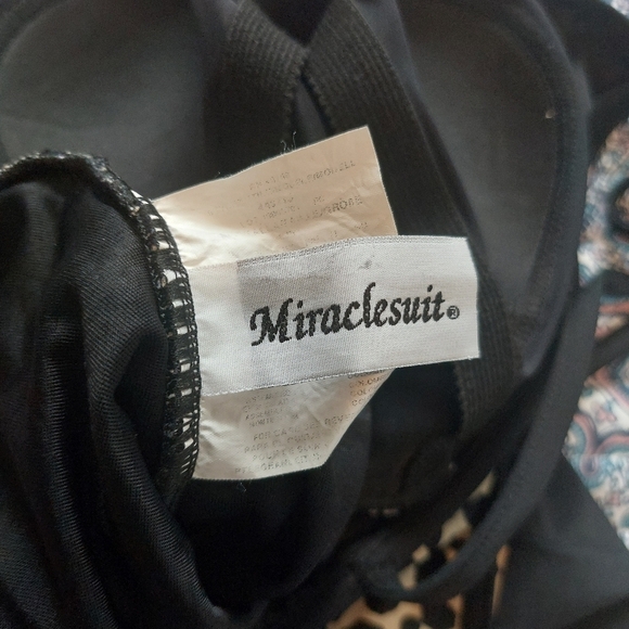 Miraclesuit Animal Print One Piece Swimsuit Size 14 - Picture 8 of 8